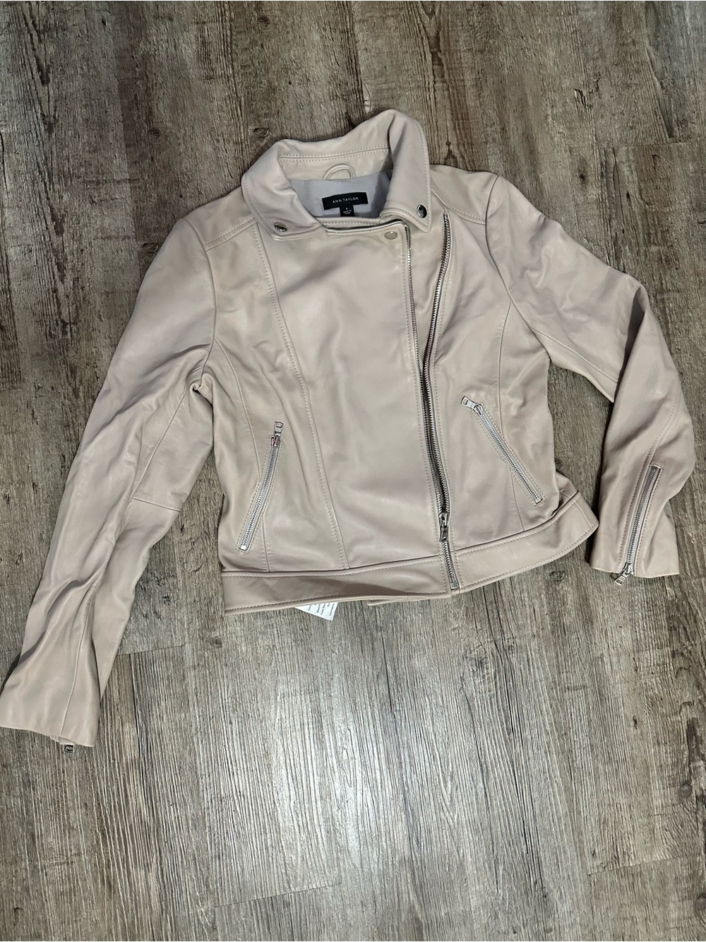 Ann Taylor Sample Soft Pewter Genuine Leather Moto Biker Jacket Size 8